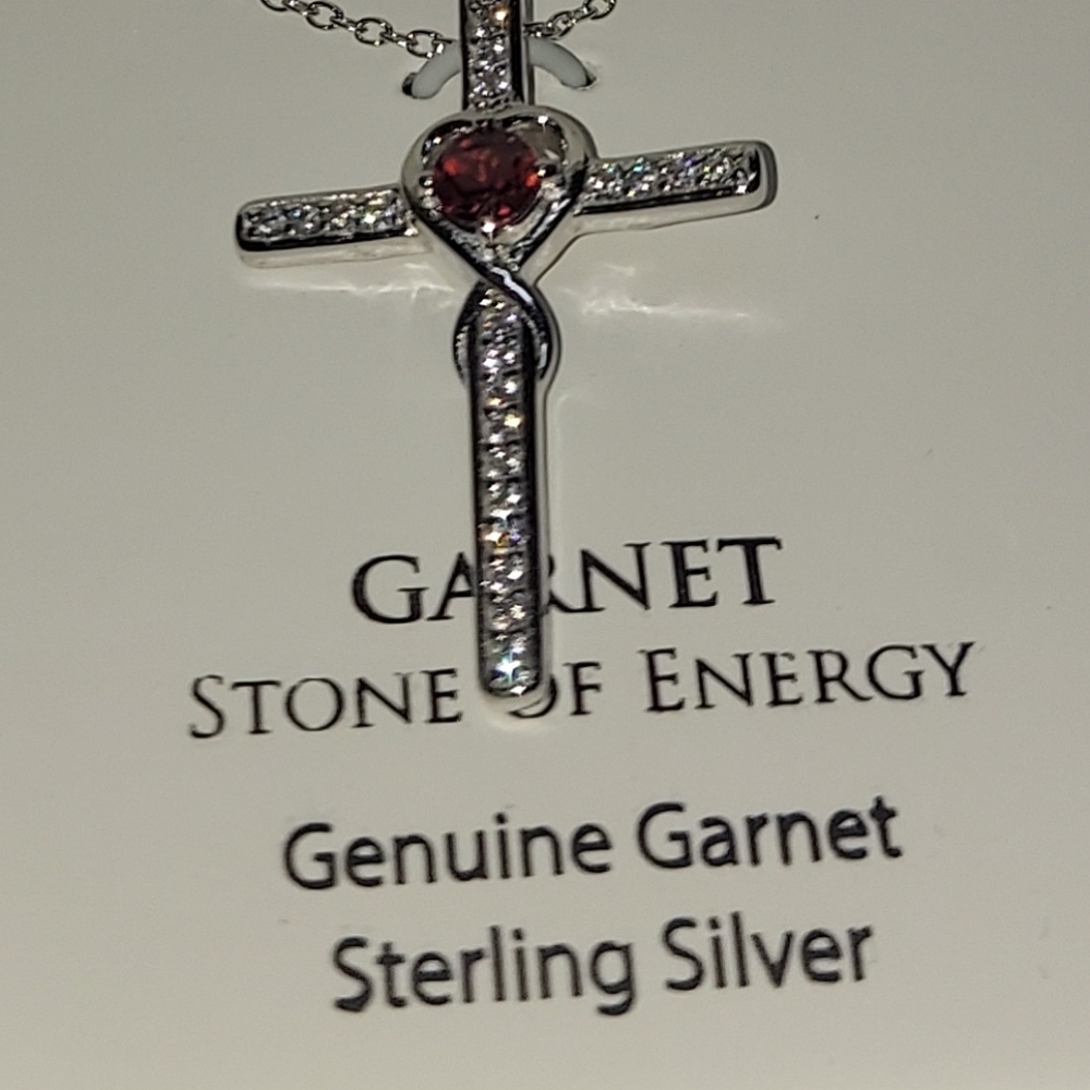 Sterling silver with genuine garnet !